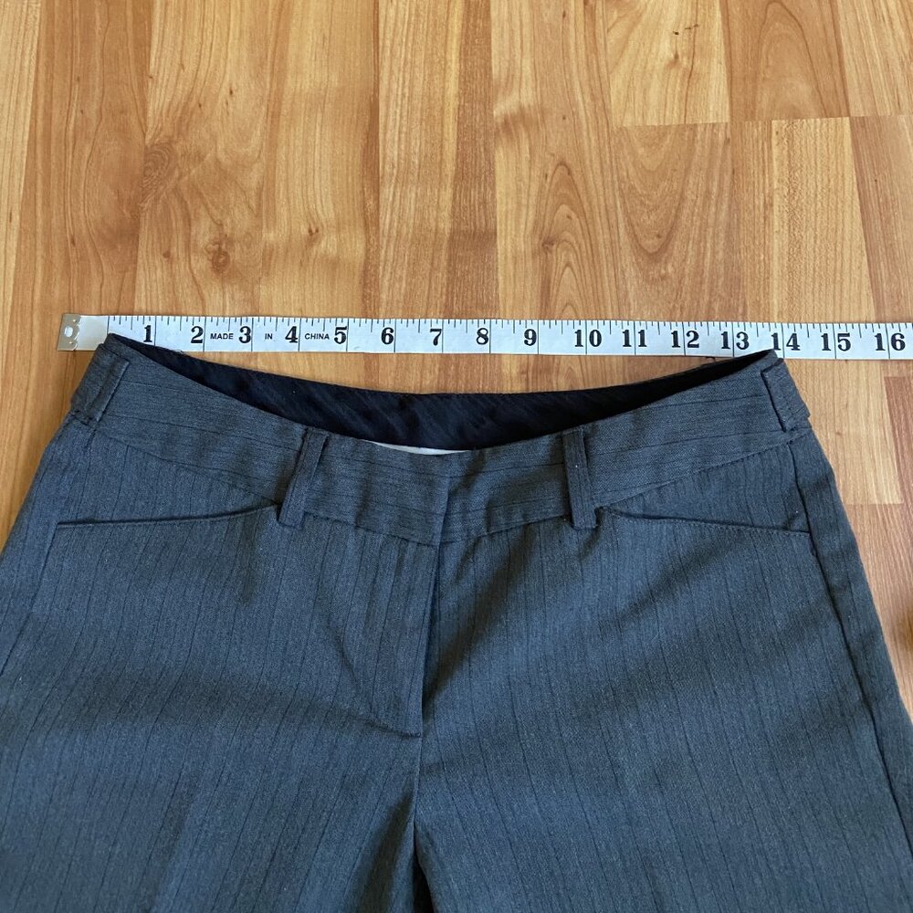 Tracy Evans low rise boot cut gray pants size 1 - Picture 6 of 12